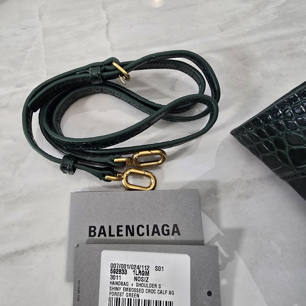 Balenciaga Green Crocodile-Embossed Handbag - Picture 8 of 11